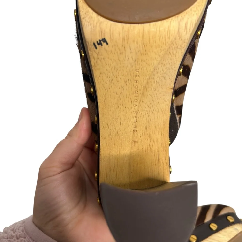 Veronica Beard Grita Calf Hair Studded Mules Clogs Wooden Heels Zebra Size 7 - Picture 11 of 12